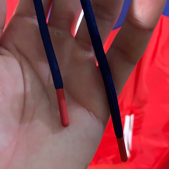 Nike windbreaker. - Picture 4 of 4